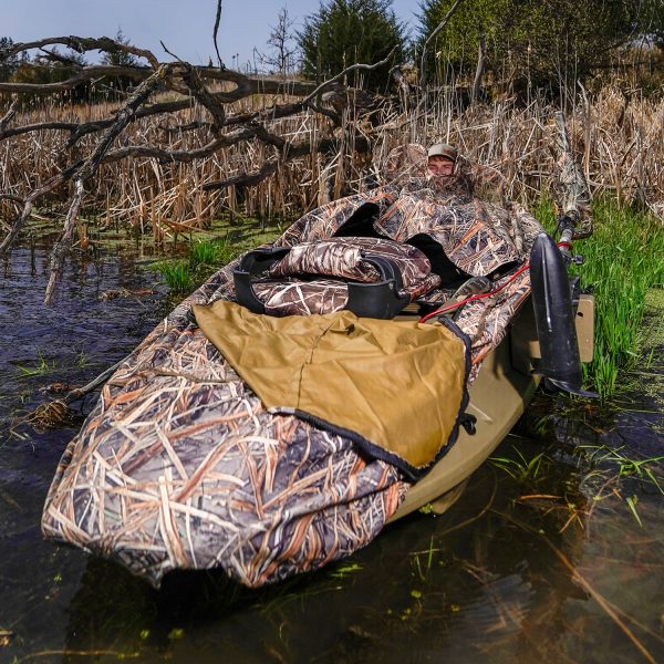 Beavertail Stealth 2000 Sneak Boat /Kayak Lifestyle with Man in Boat Blind